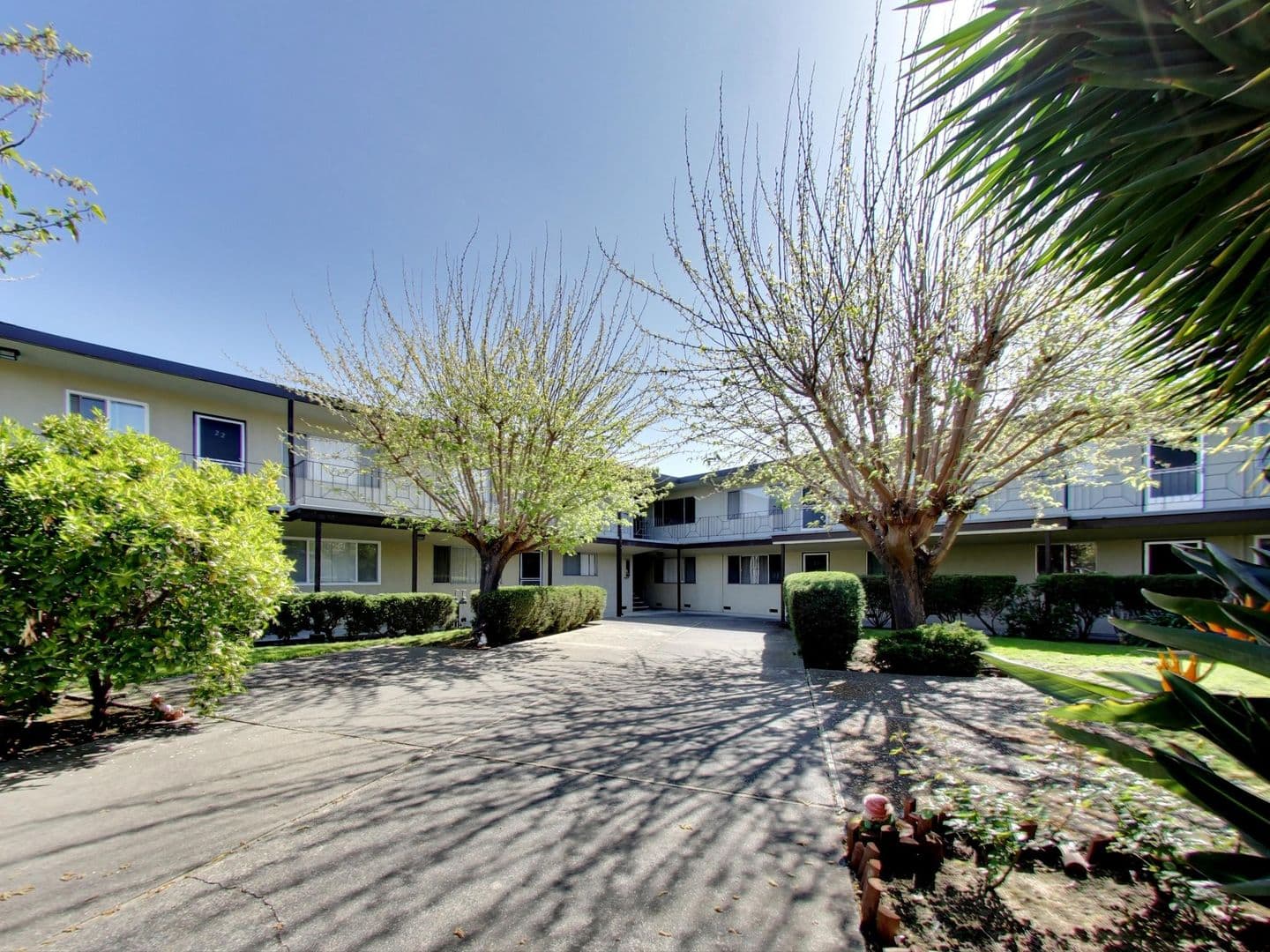 San Leandro Apartment: 1600 162nd Avenue