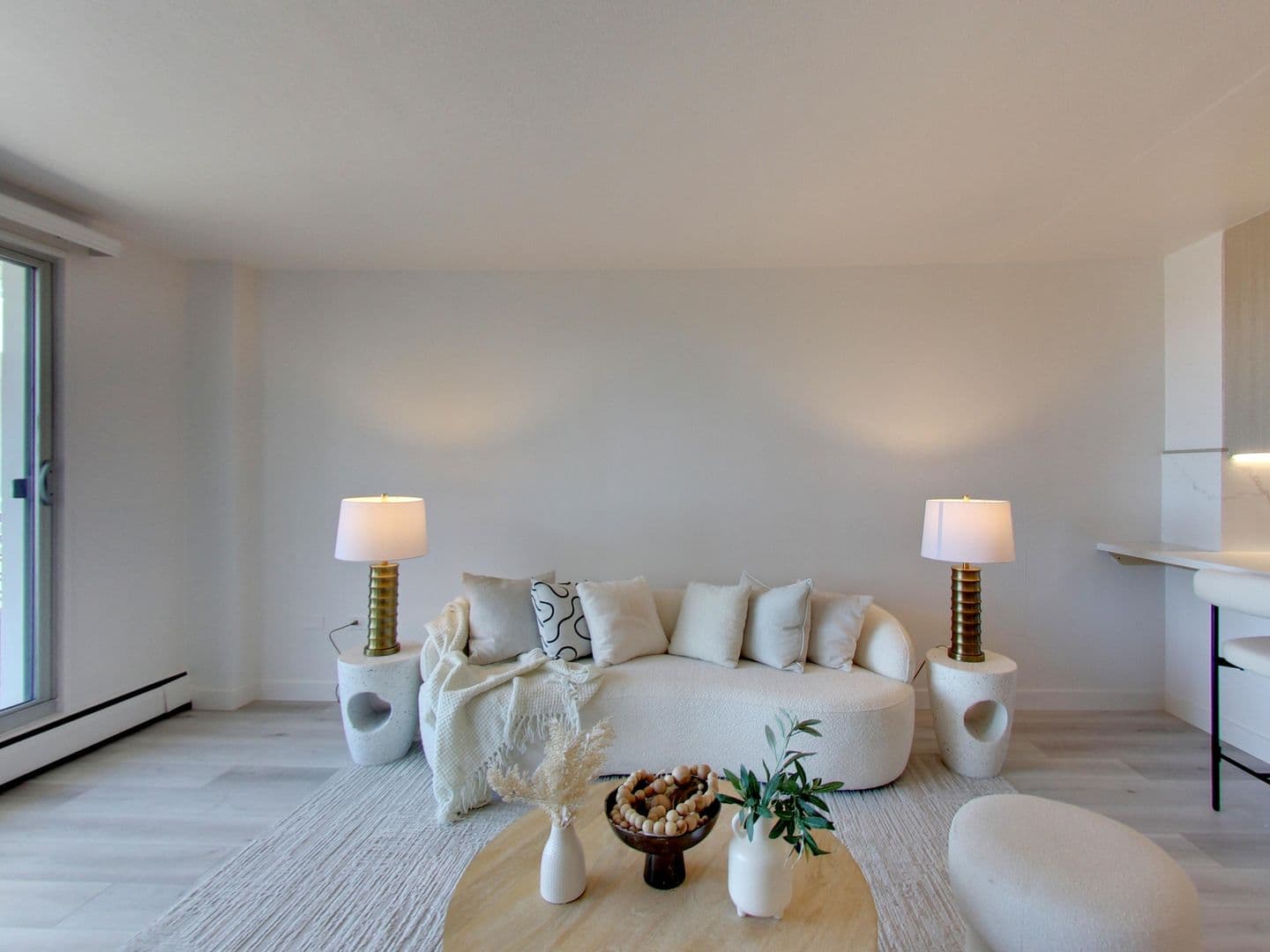San Francisco Apartment: 8 Locksley Avenue