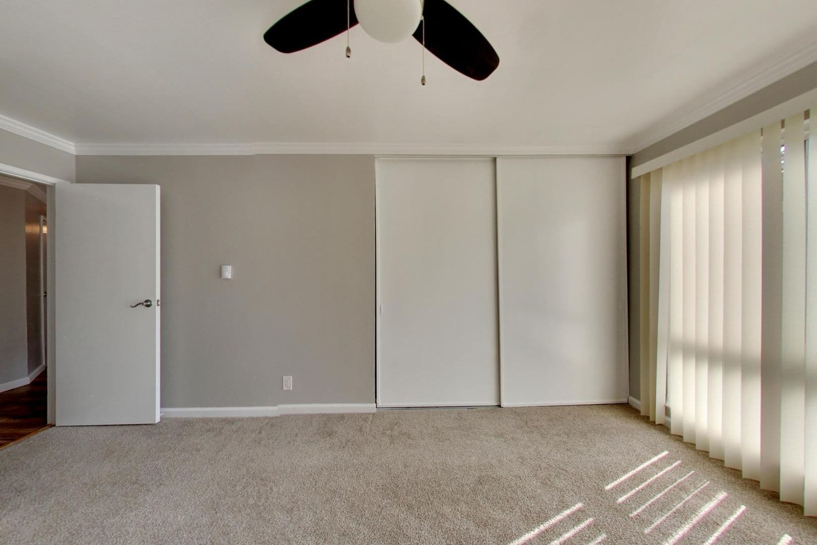 Oakland Apartment: 270 Perkins Street