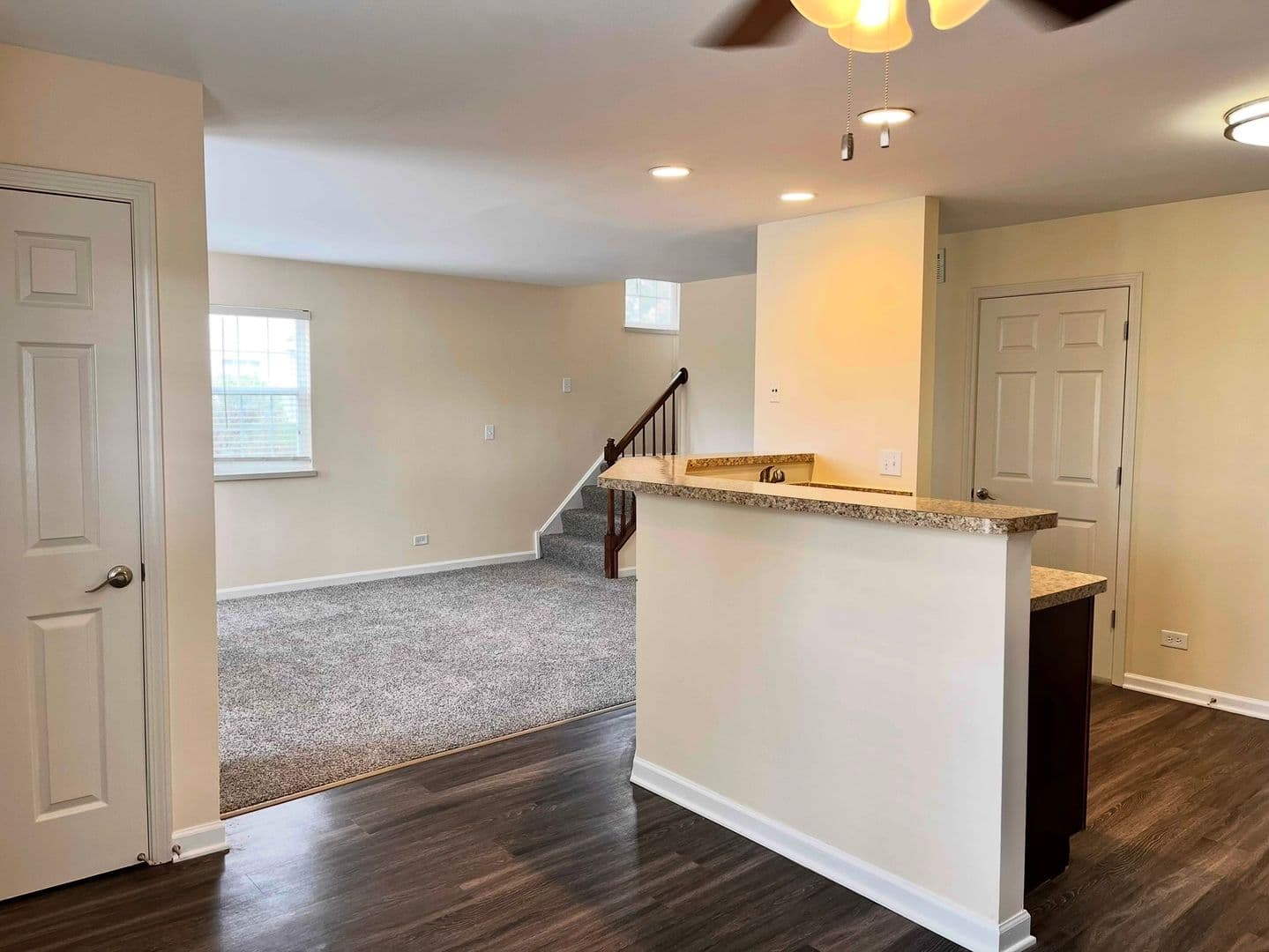 Aurora Apartment: 168 Gregory St