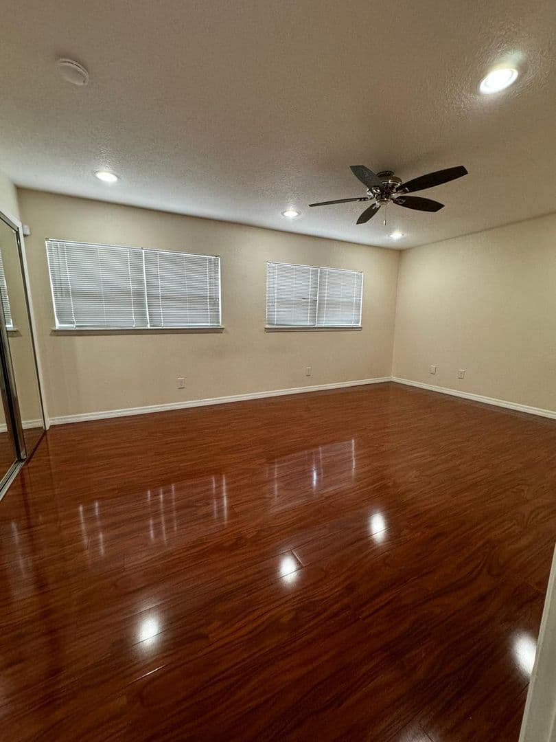 MAITLAND House: 826 TOWN CIRCLE