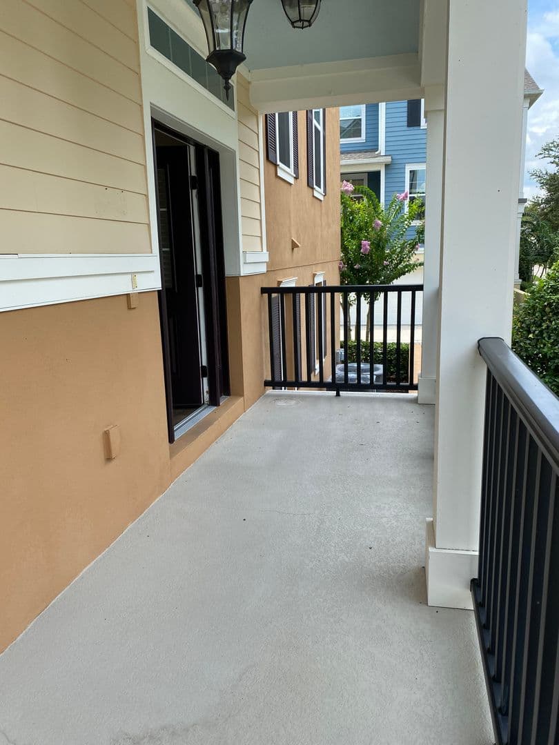 WINTER SPRINGS House: 1061 CLIFTON SPRINGS LANE