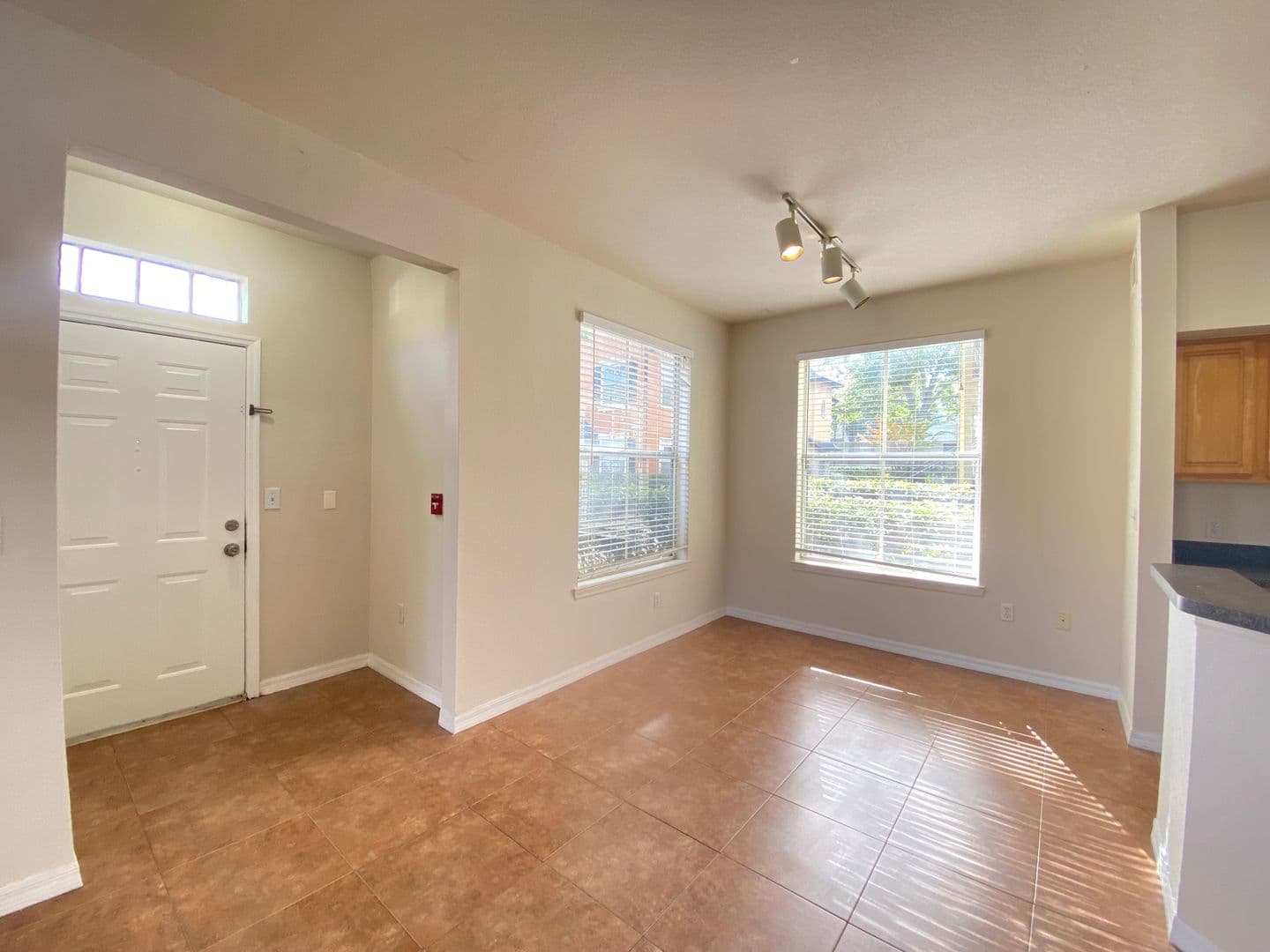 ORLANDO Condo: 6025 WESTGATE DR #2512