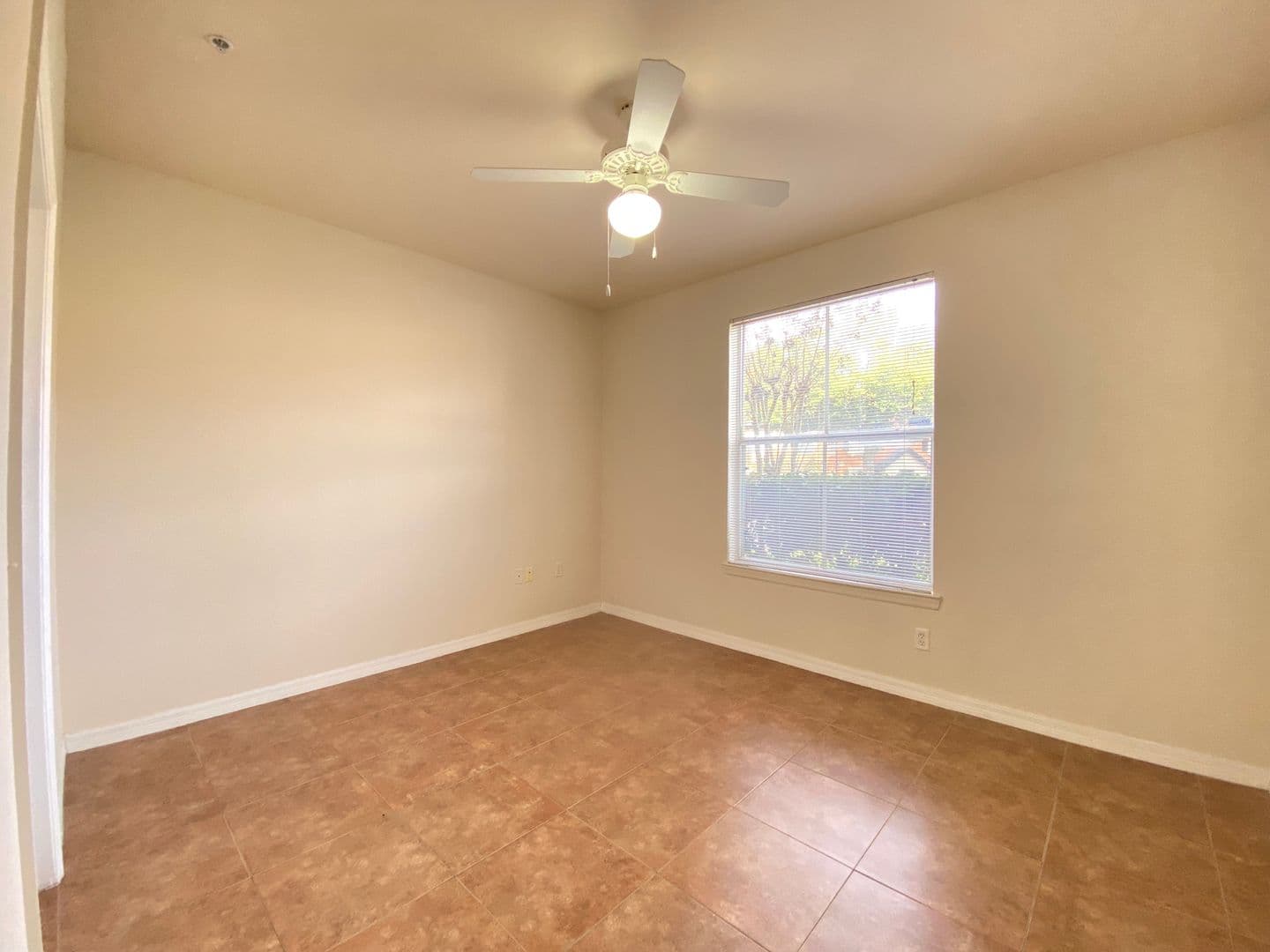 ORLANDO Condo: 6025 WESTGATE DR #2512