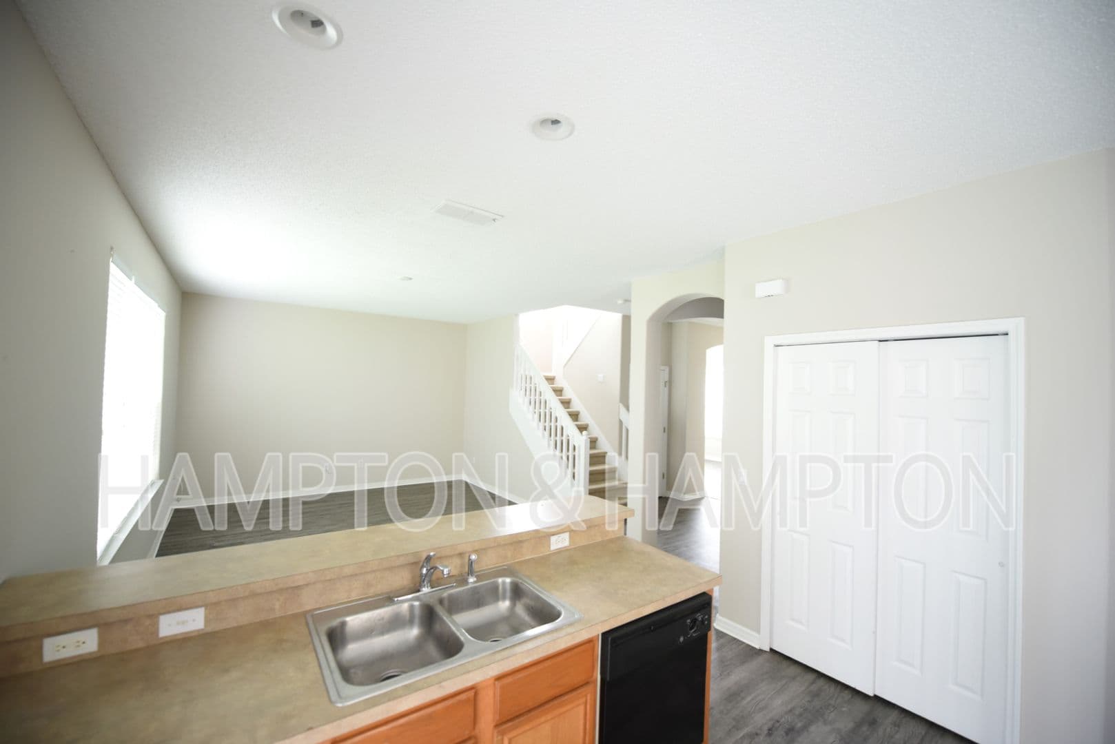 KISSIMMEE House: 2809 EAGLE CLAW COURT