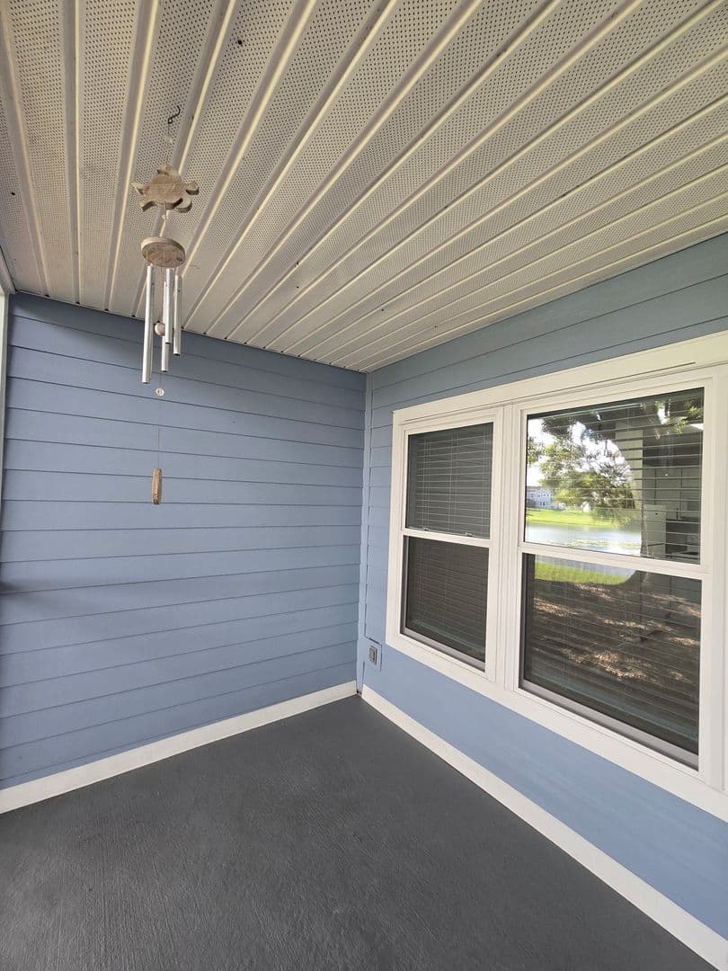 LAKE MARY Condo: 2577 GRASSY POINT DR