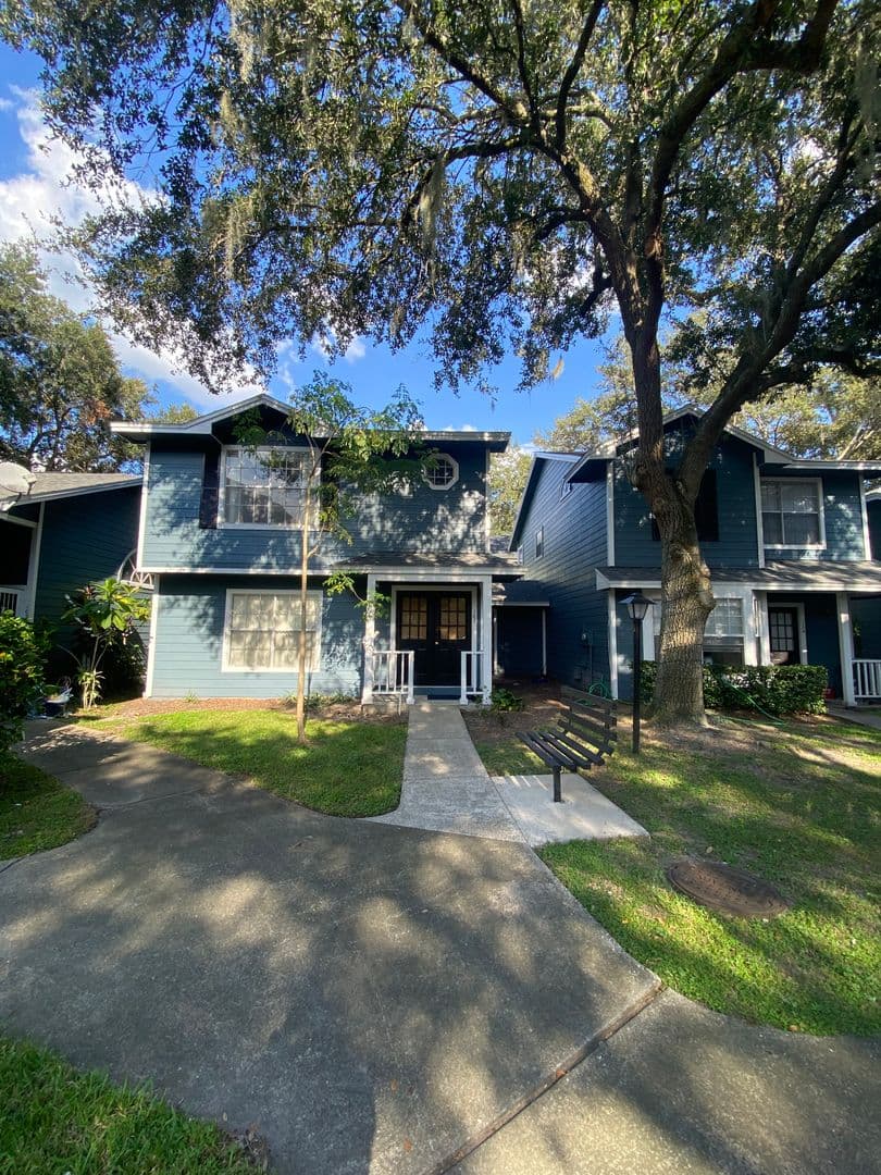 ORLANDO House: 3047 OAK PARK WAY