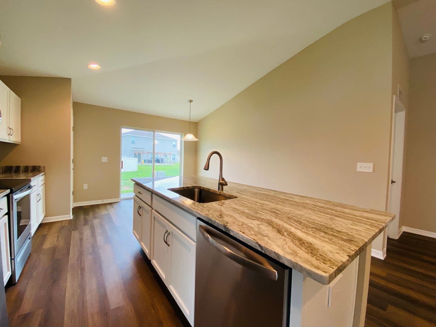 WINTER HAVEN House: 223 HIBISCUS STREET