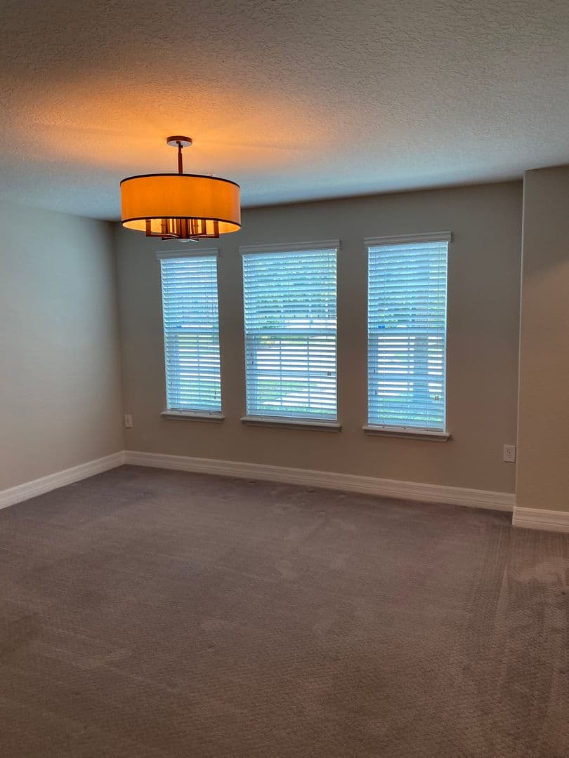 WINTER SPRINGS House: 1061 CLIFTON SPRINGS LANE