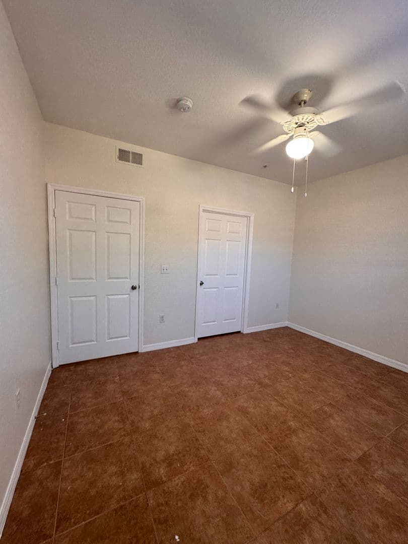 ORLANDO Condo: 6025 WESTGATE DR #2512