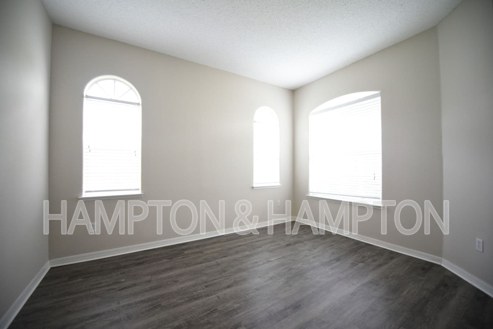 KISSIMMEE House: 2809 EAGLE CLAW COURT