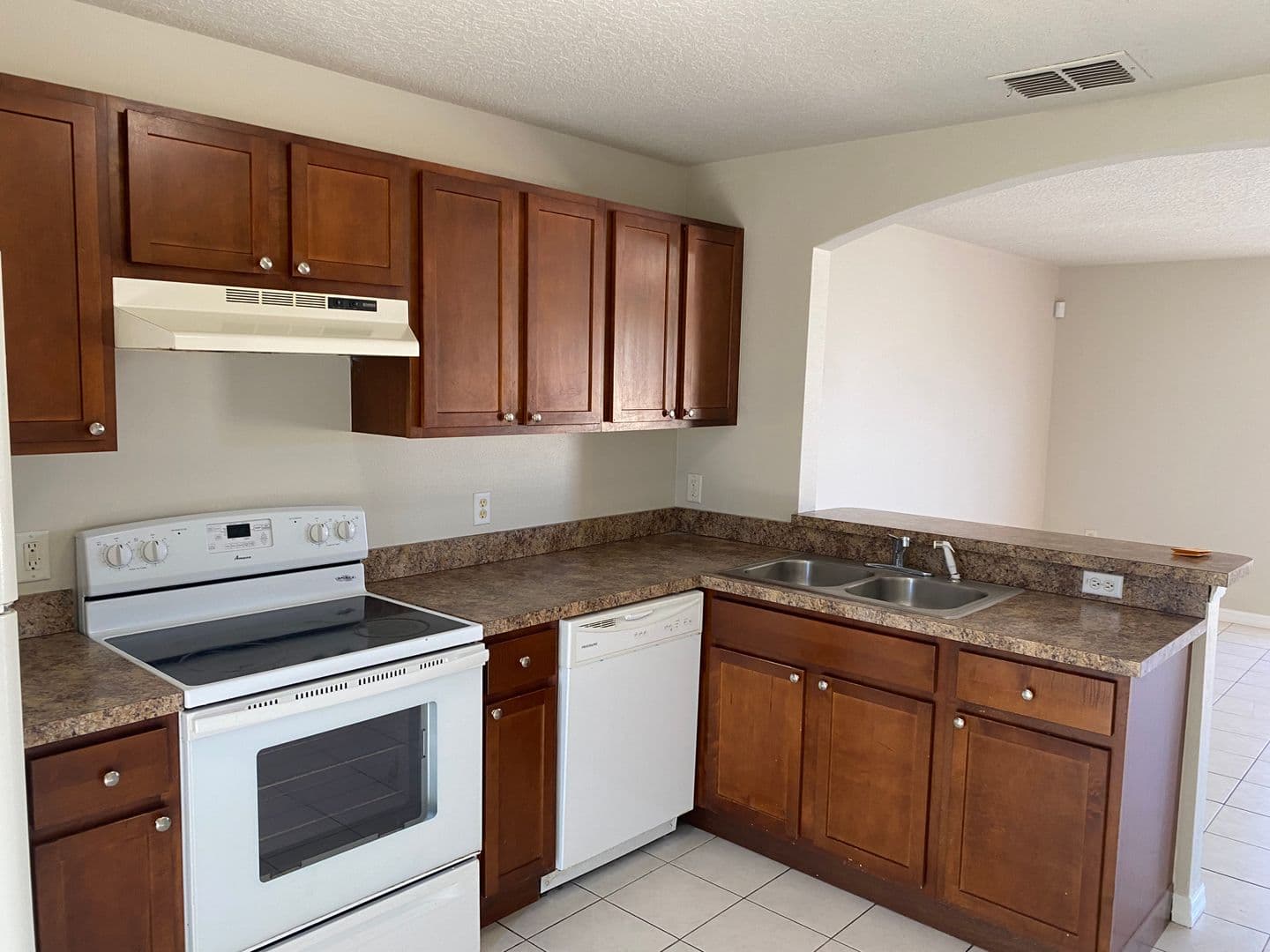 WINTER HAVEN House: 1830 2ND STREET NW
