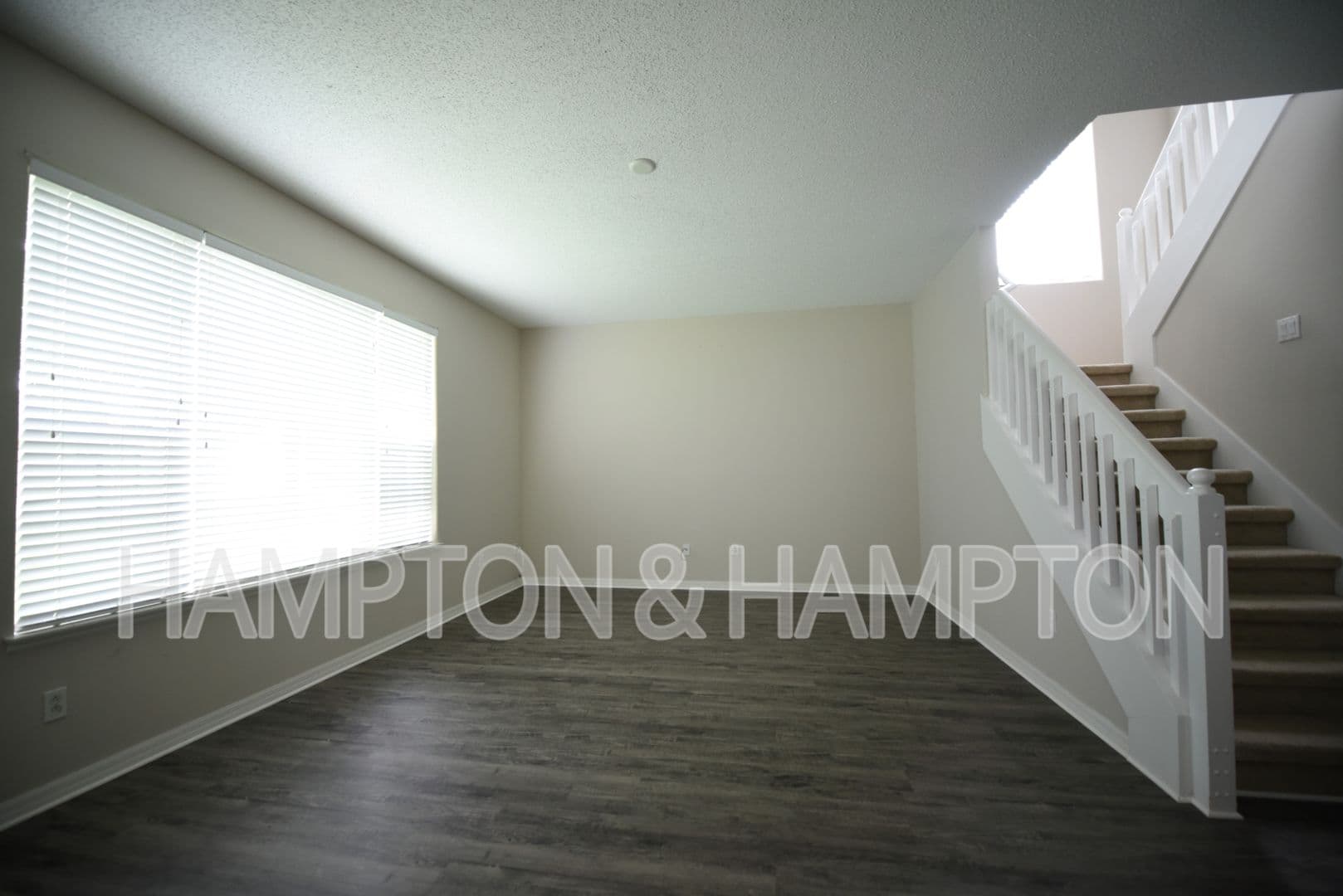 KISSIMMEE House: 2809 EAGLE CLAW COURT