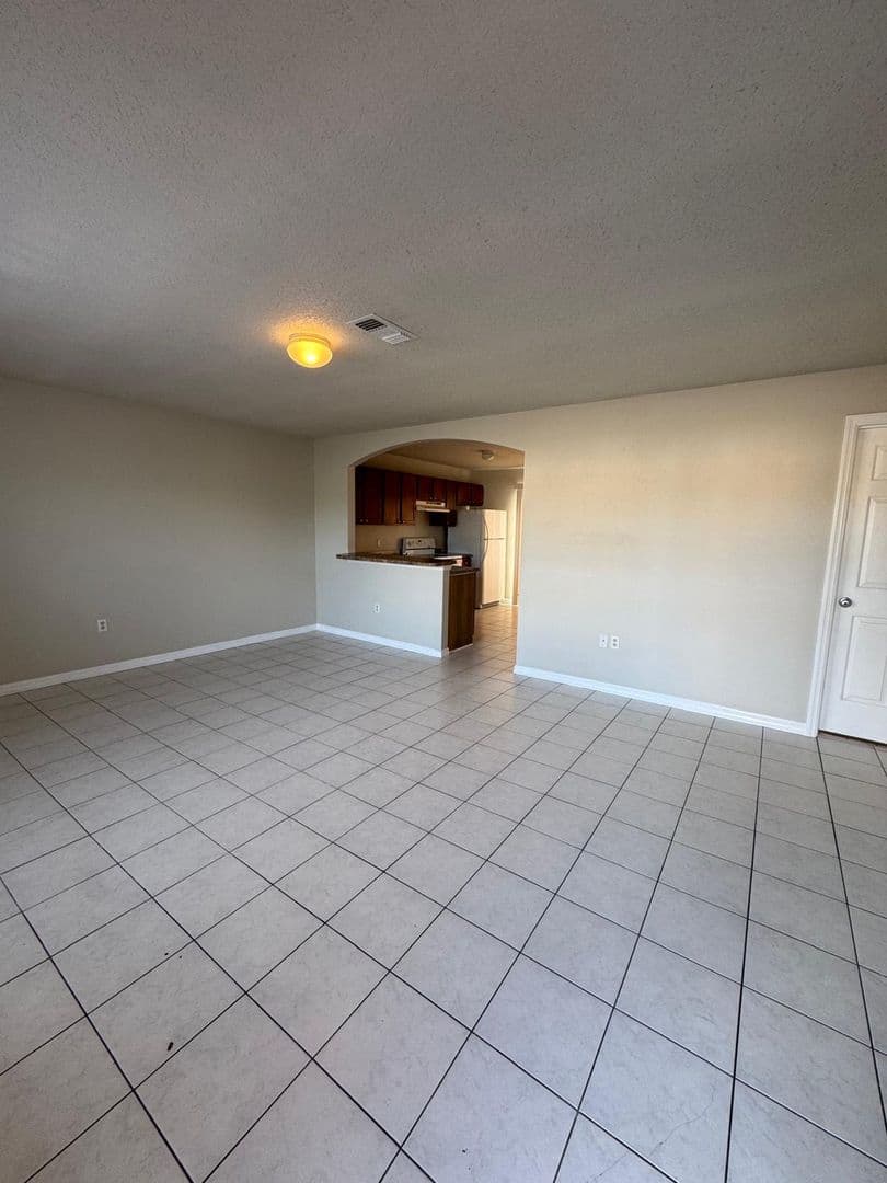 WINTER HAVEN House: 1830 2ND STREET NW