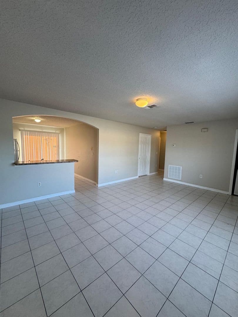 WINTER HAVEN House: 1830 2ND STREET NW