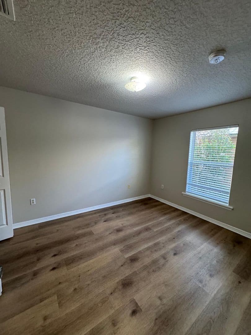 WINTER HAVEN House: 1830 2ND STREET NW