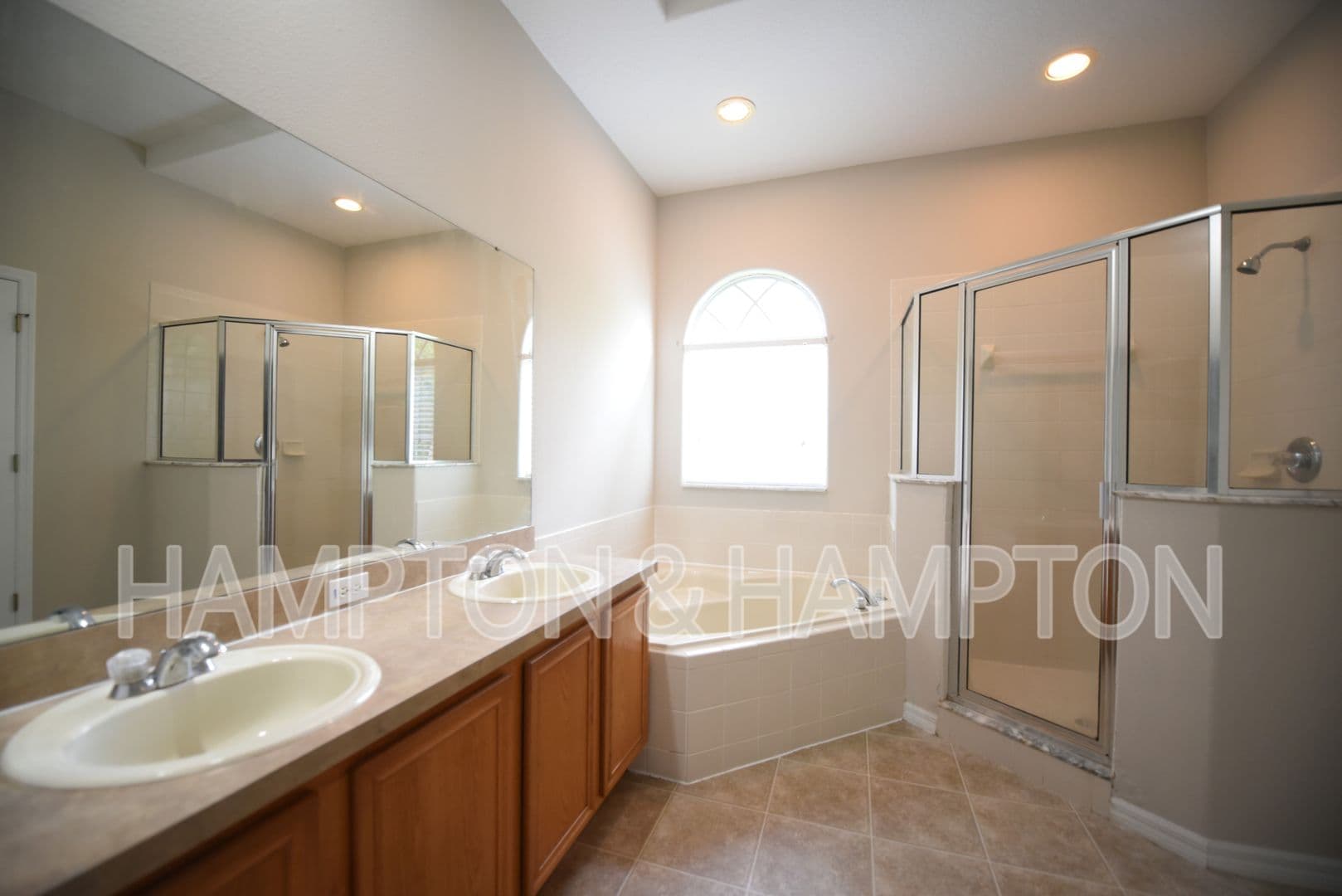 KISSIMMEE House: 2809 EAGLE CLAW COURT