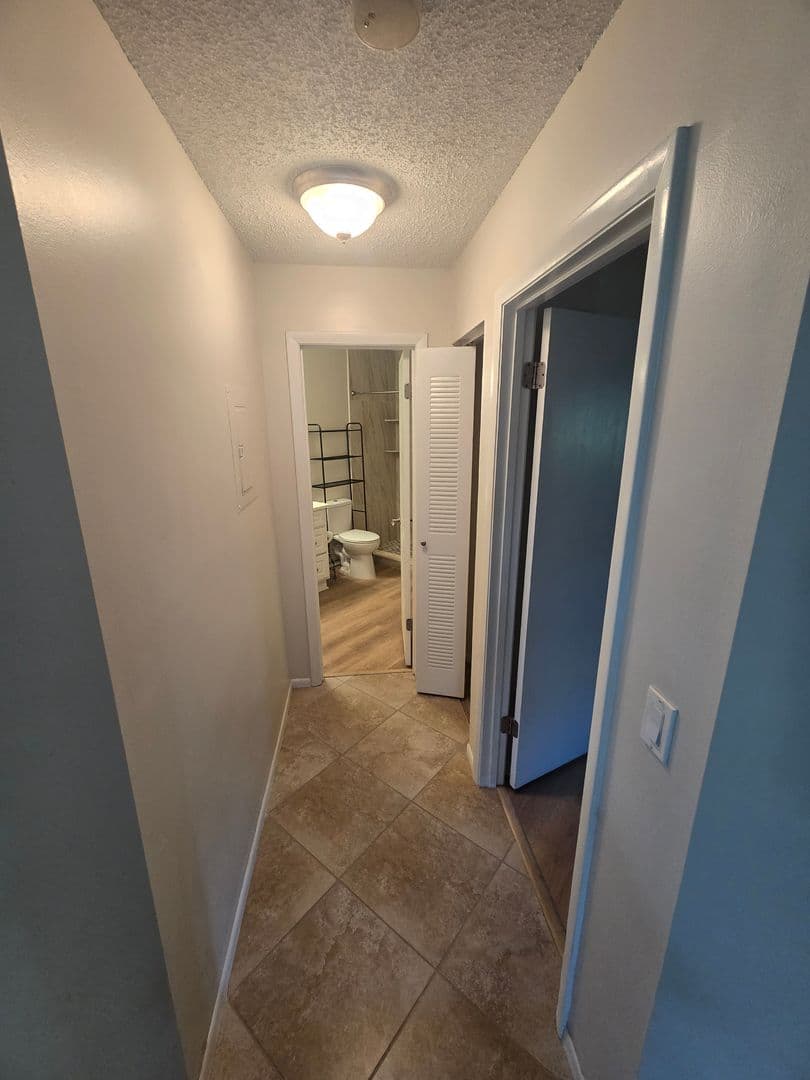 LAKE MARY Condo: 2577 GRASSY POINT DR