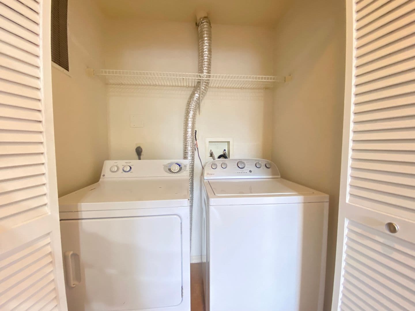 ORLANDO Condo: 6025 WESTGATE DR #2512