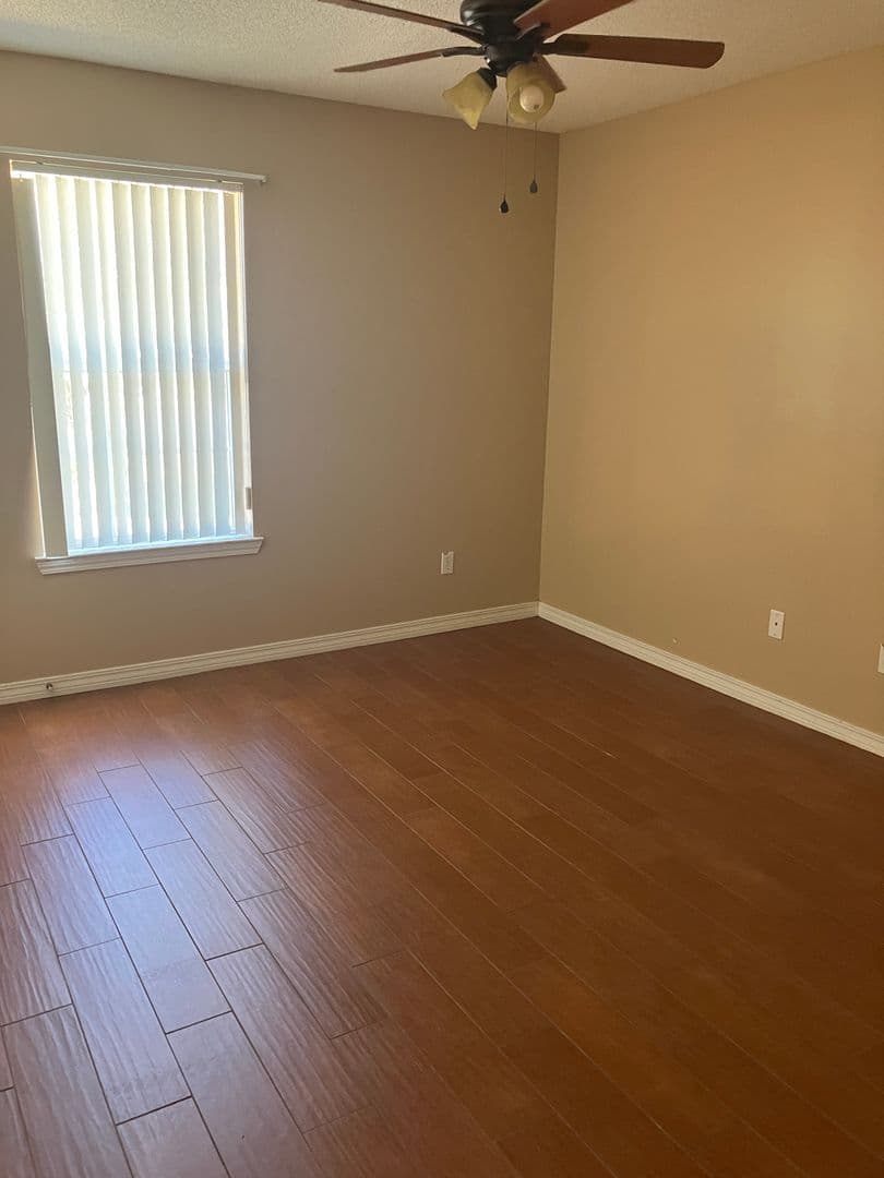 Pensacola Townhome: 3031 Kingsfield Rd - B