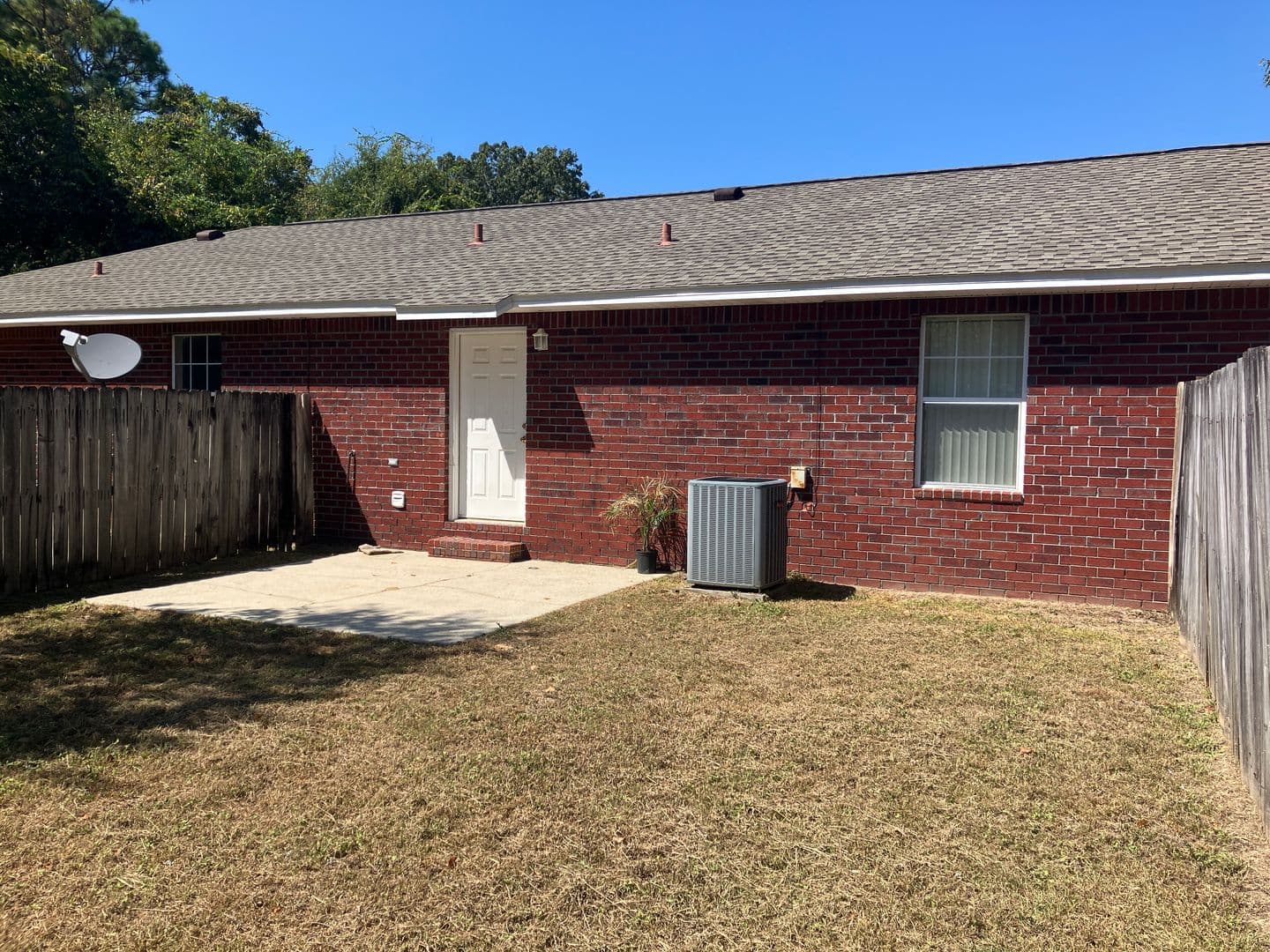 Pensacola Townhome: 3031 Kingsfield Rd - B