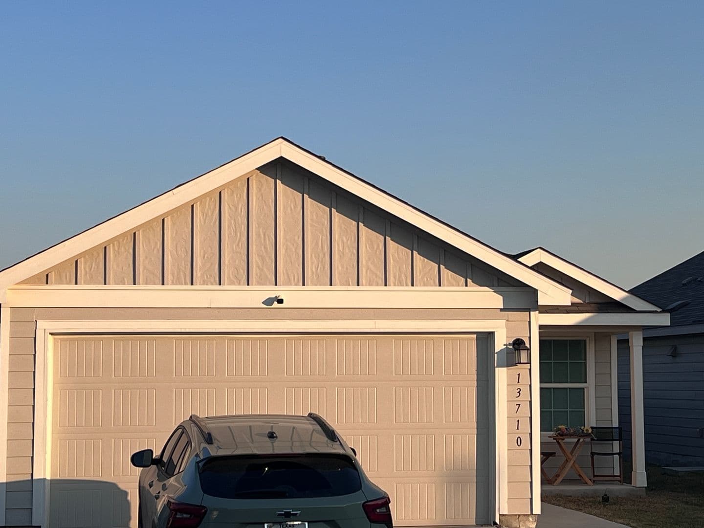 San Antonio House: 13710-Flume RDG