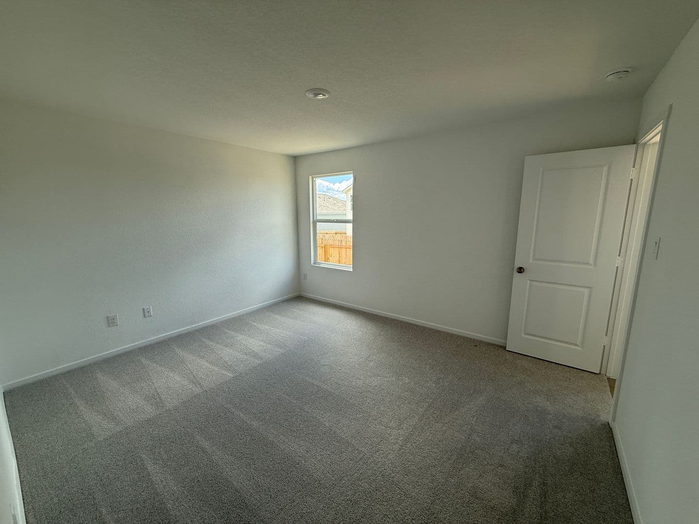 New Braunfels House: 1504-Hummock Steep