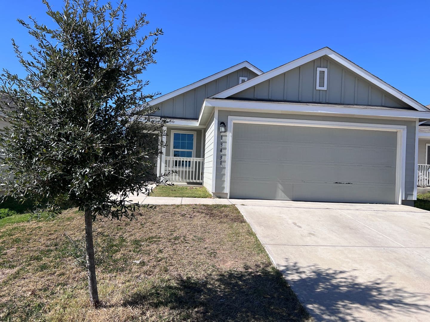 San Antonio House: 13431-Ashworth Blvd