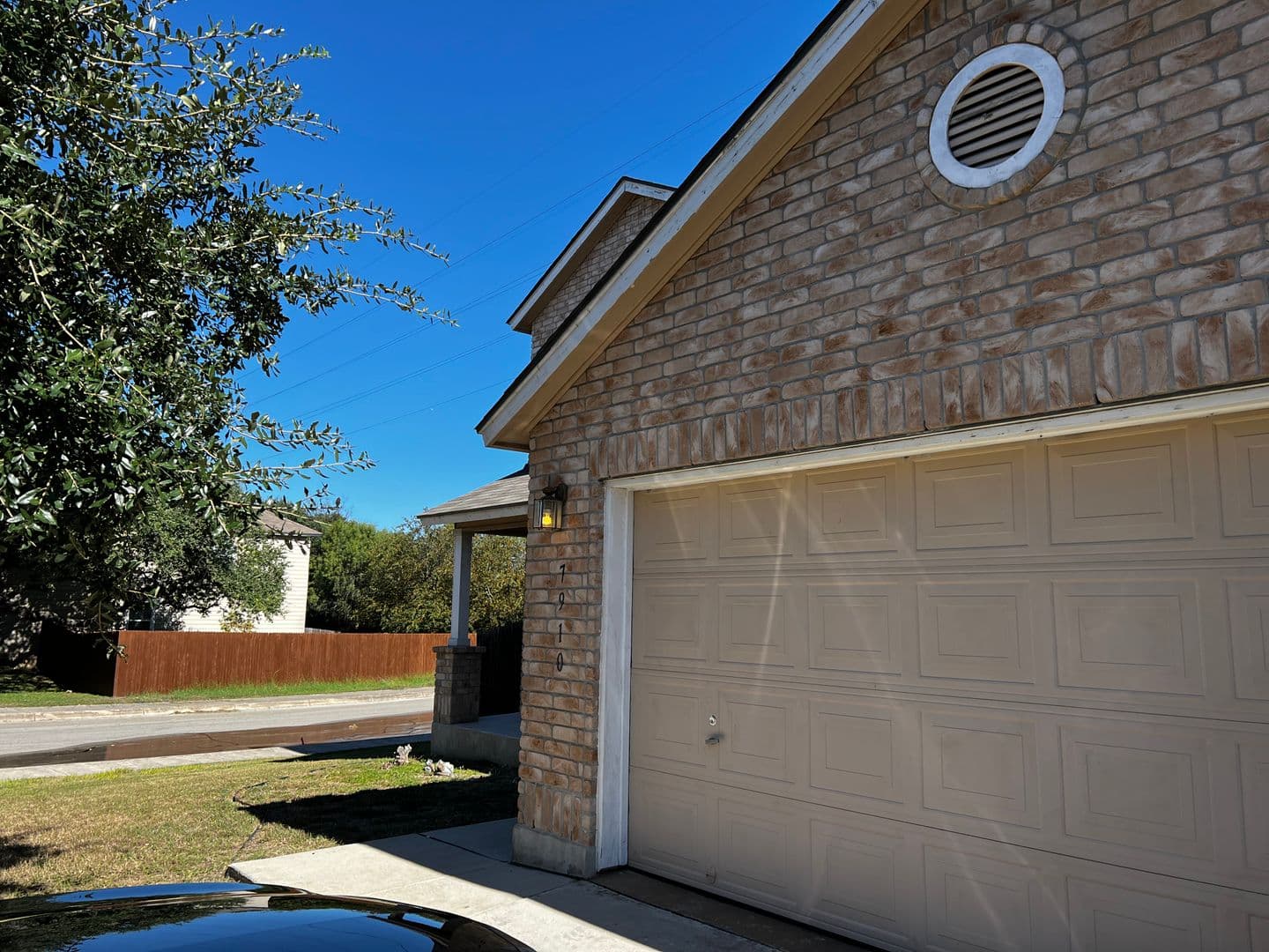 San Antonio House: 7910-Mainland Woods