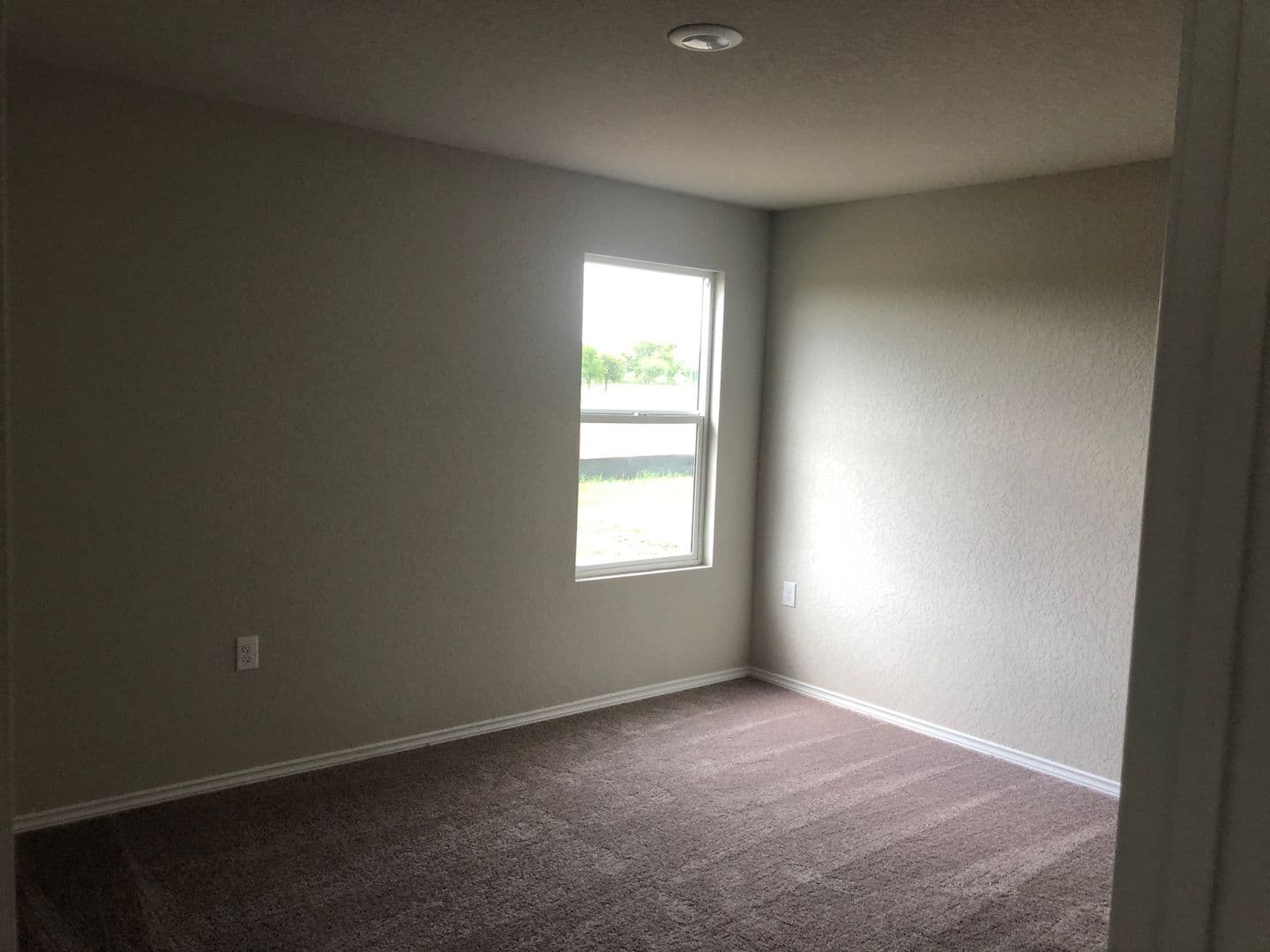 San Antonio House: 13431-Ashworth Blvd
