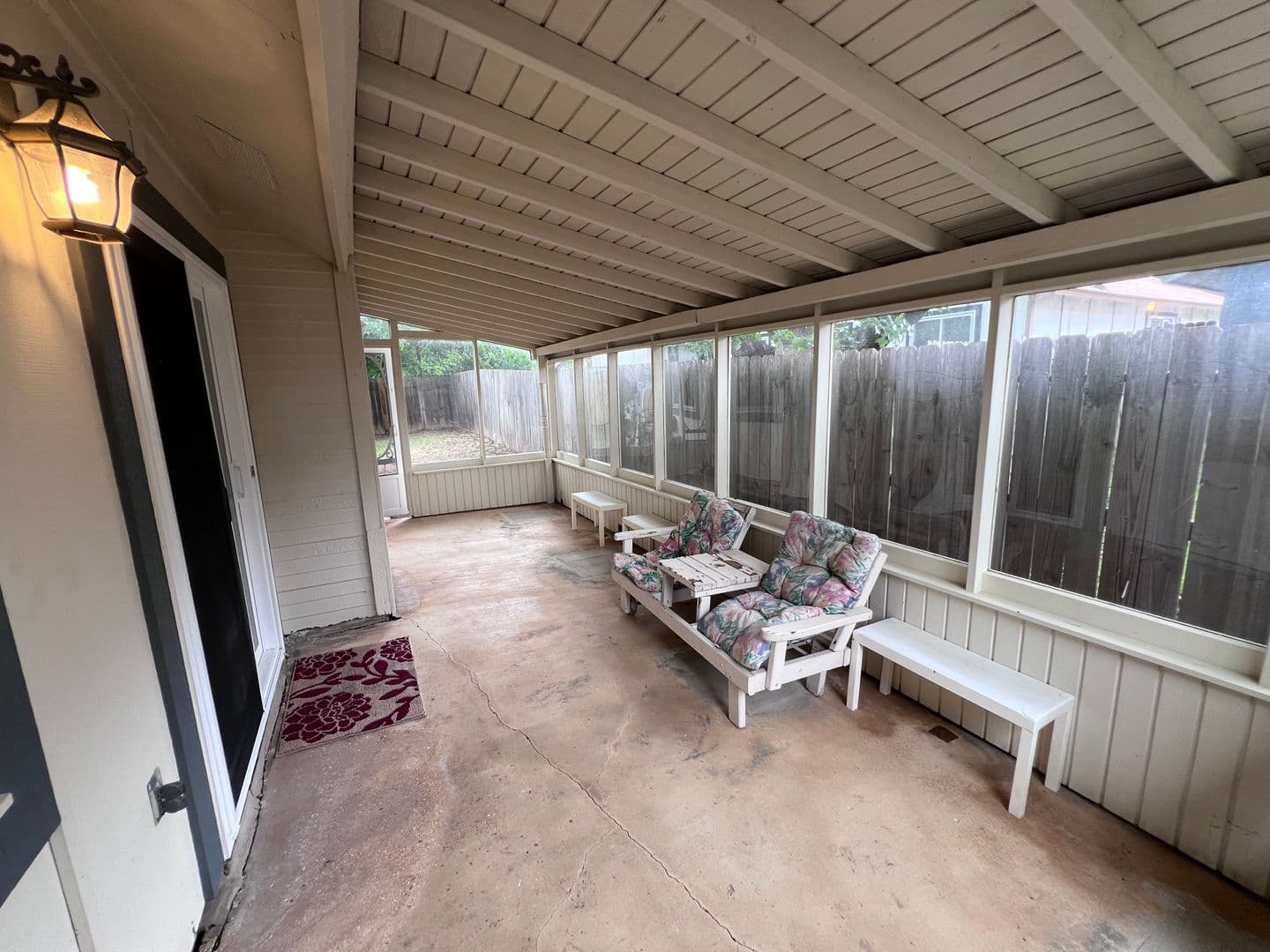 San Antonio House: 3345-Stoney Square