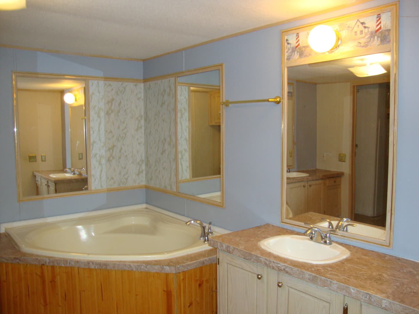 Boerne House: 214-Bluebonnet Dr