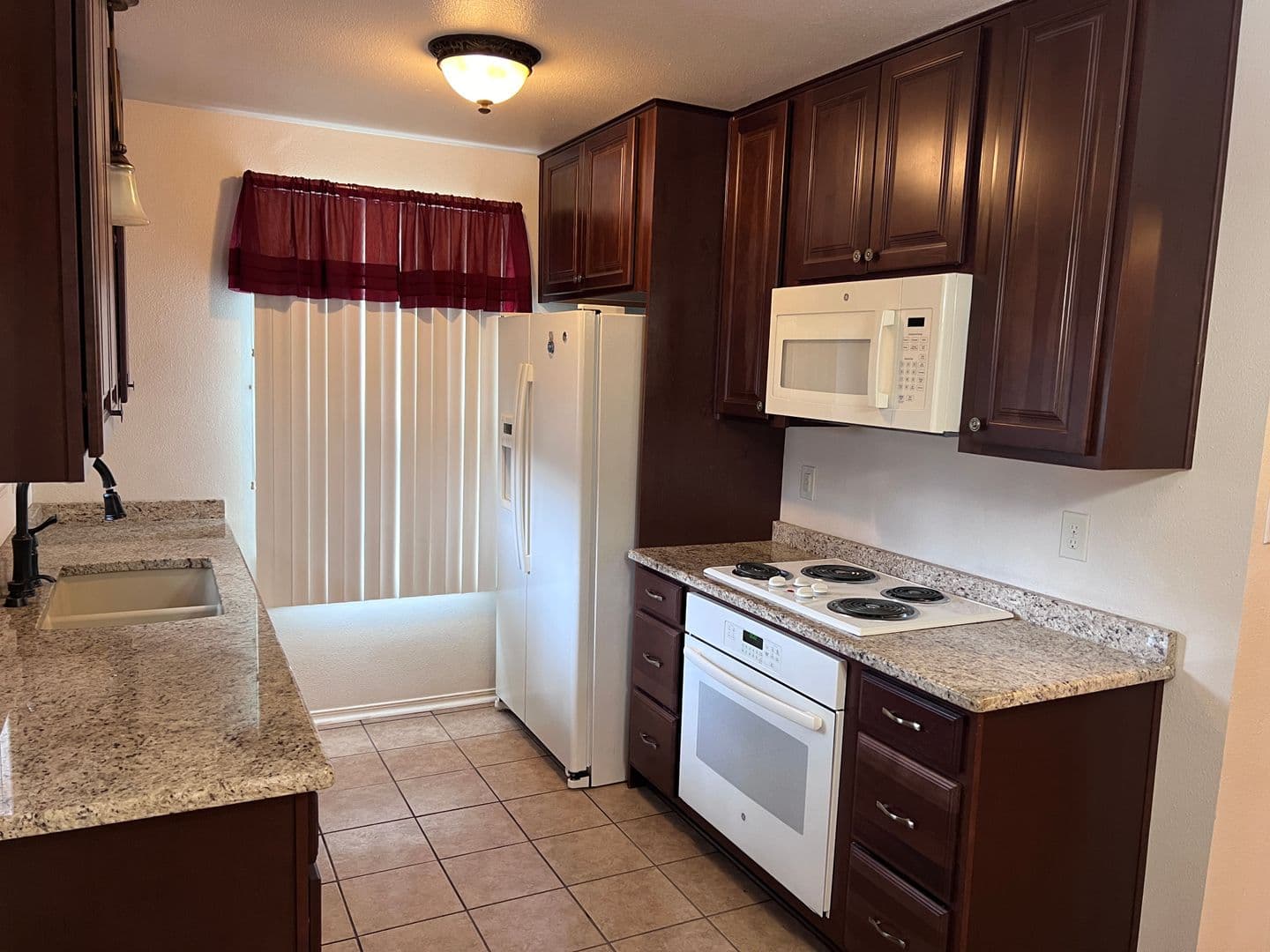 San Antonio House: 3345-Stoney Square