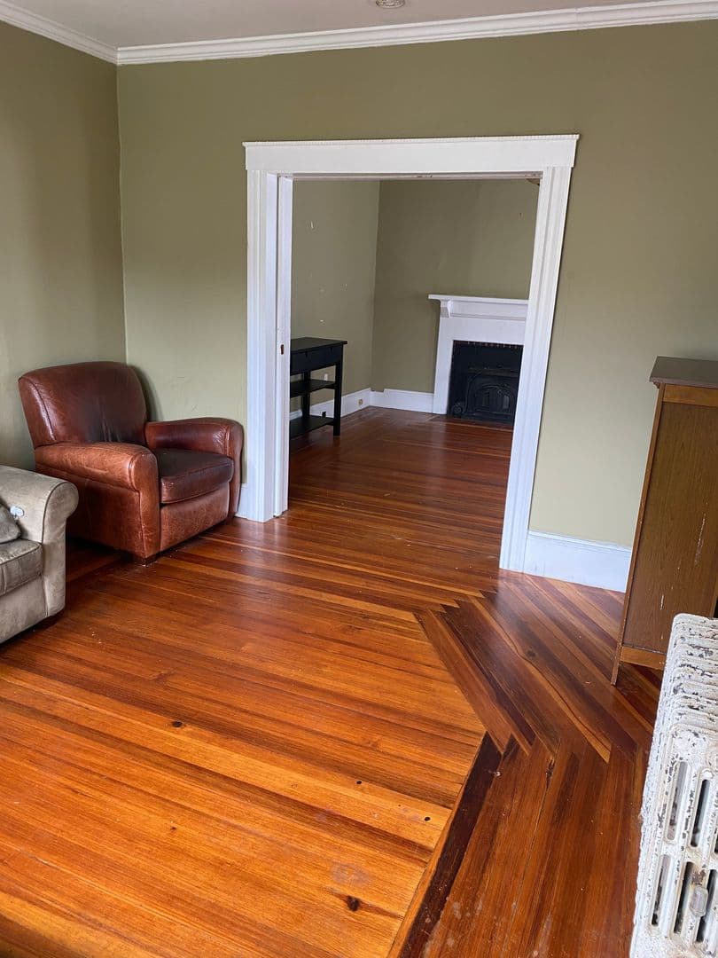 Medford Apartment: 20-22 Greenleaf Avenue