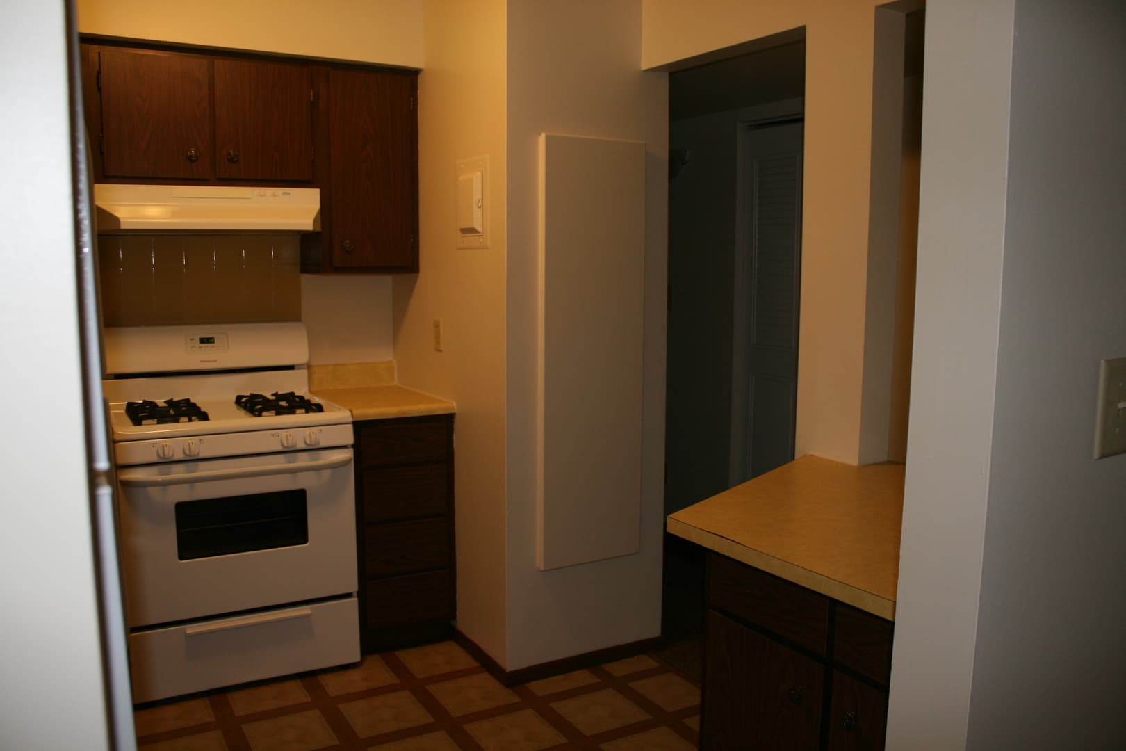 Montgomery Apartment: 2260-2274 Jericho Rd