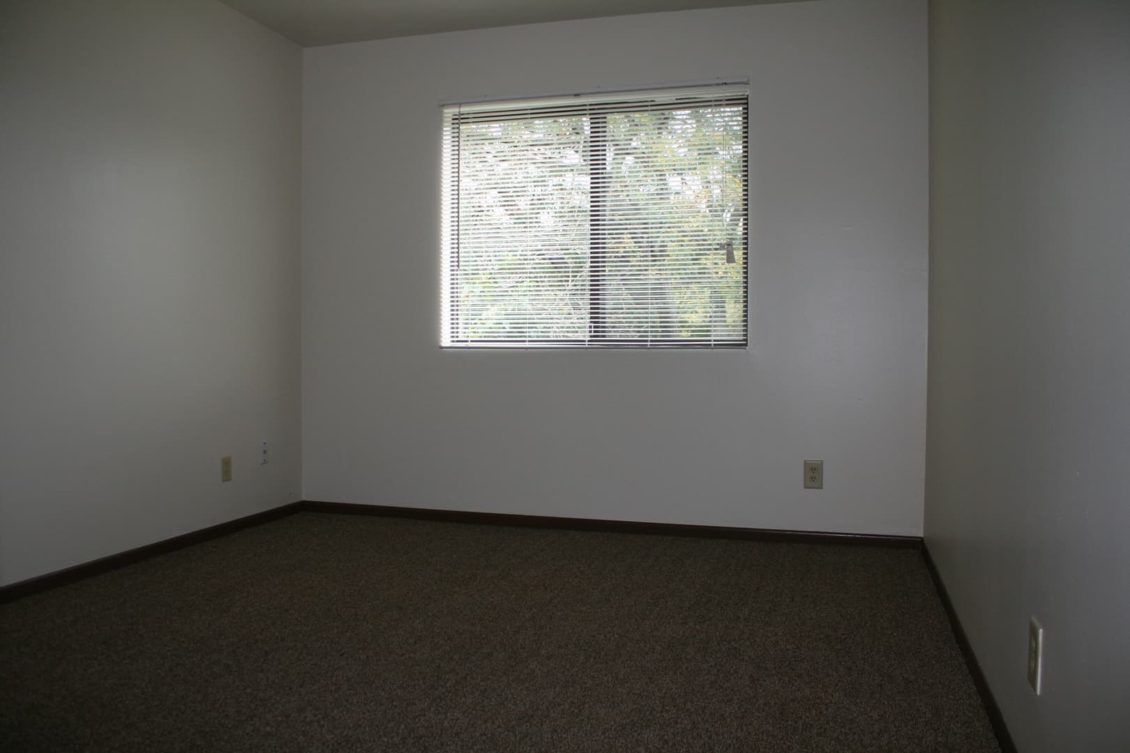 Montgomery Apartment: 2260-2274 Jericho Rd