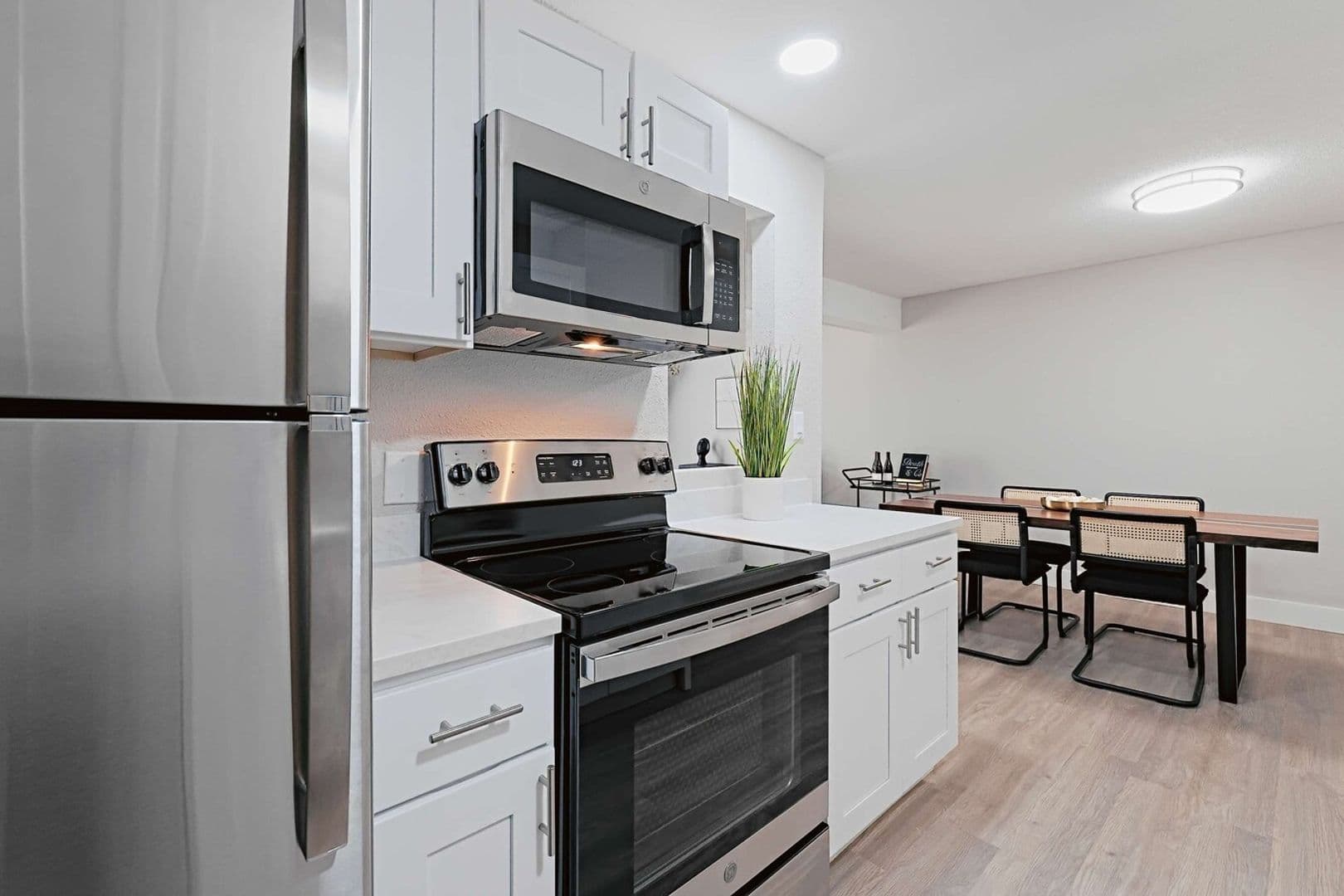 Peoria Apartment: 1526 W. Candletree Dr.