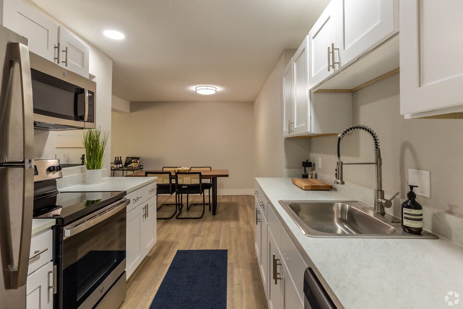 Peoria Apartment: 1526 W. Candletree Dr.