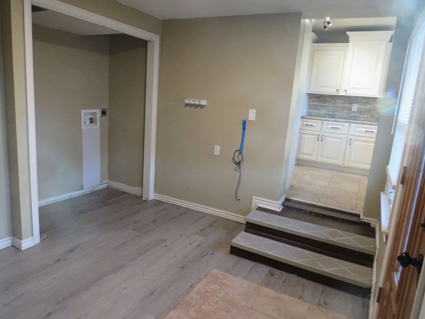 Lawton House: 2945 Euclid