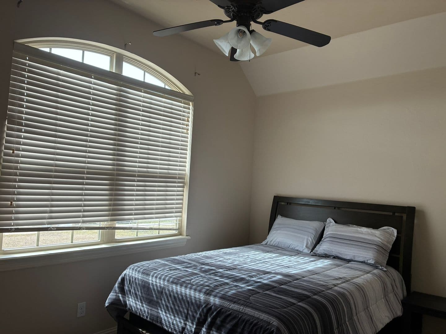 Lawton House: 5703 NW LADY MARNA AVE