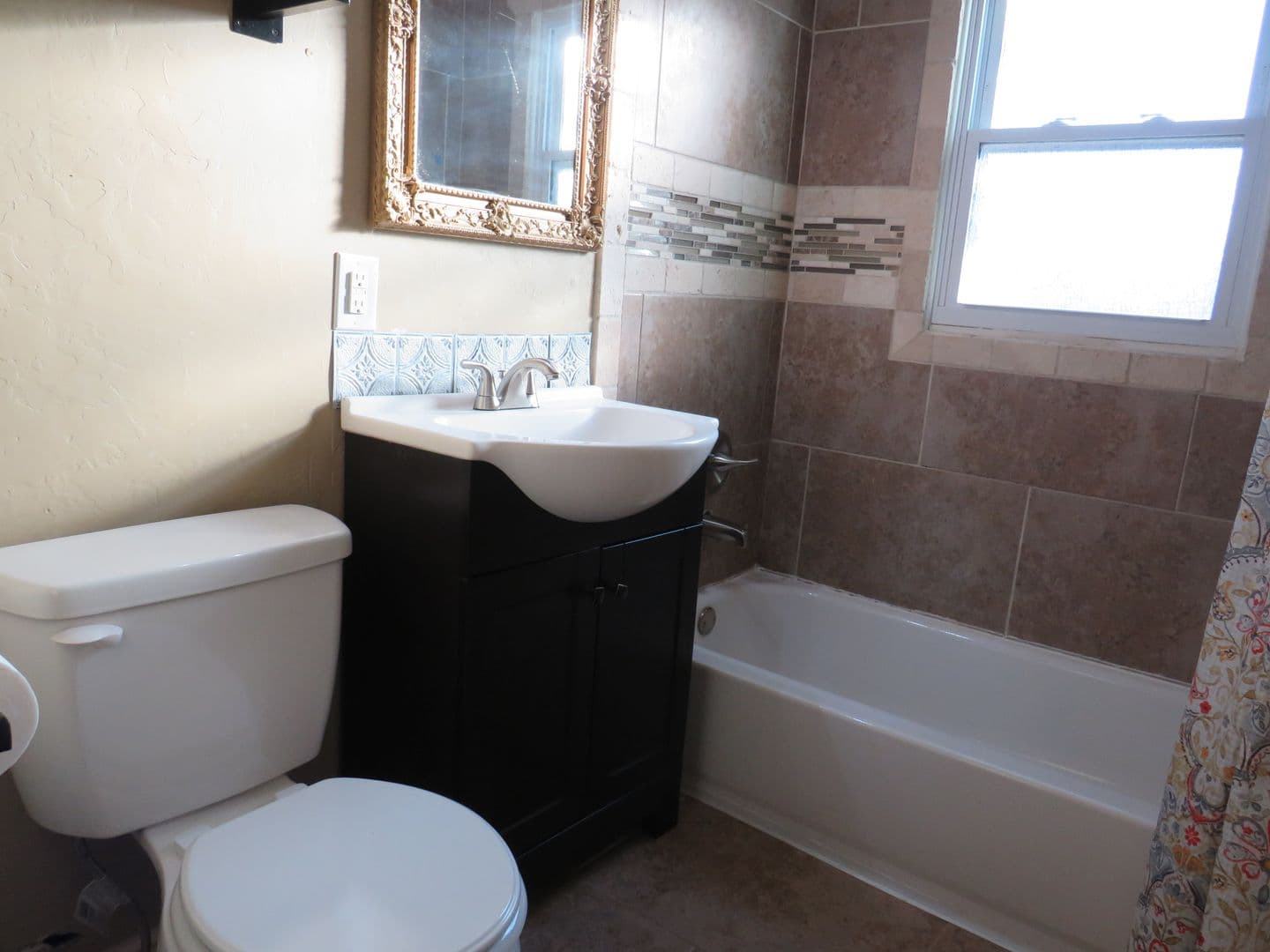 Lawton House: 2945 Euclid
