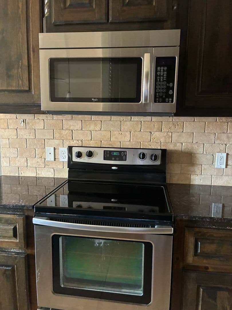 Lawton House: 5703 NW LADY MARNA AVE