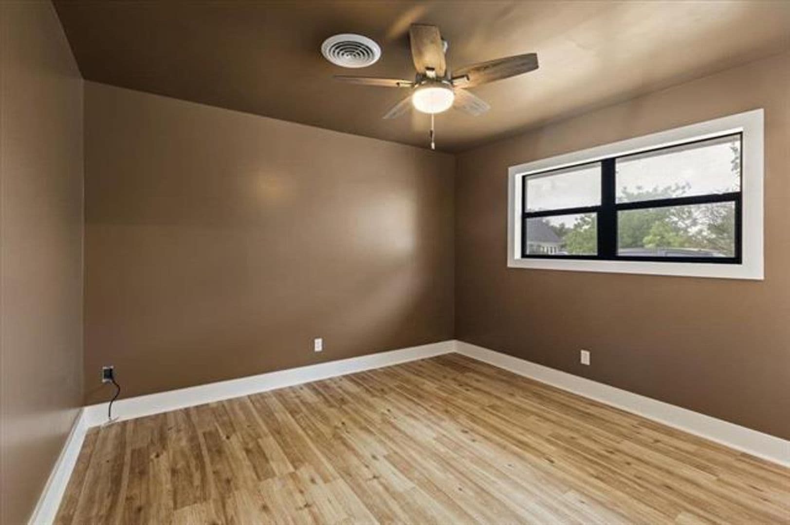 Lawton House: 2315 NW Austin Drive
