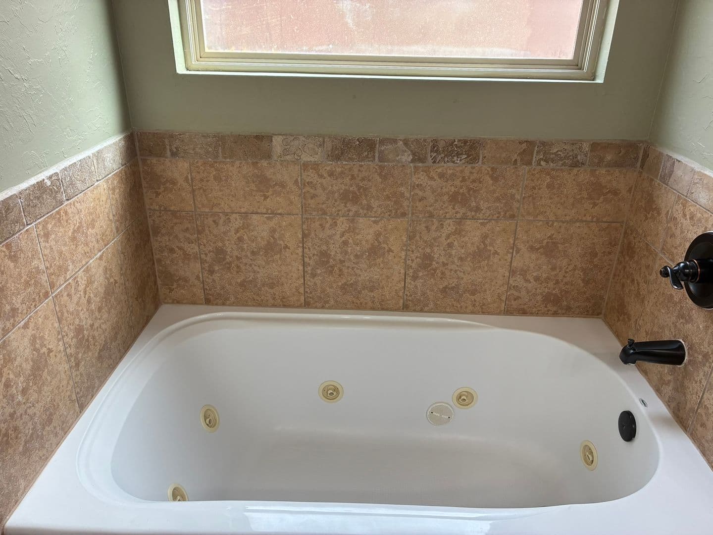Lawton House: 5703 NW LADY MARNA AVE