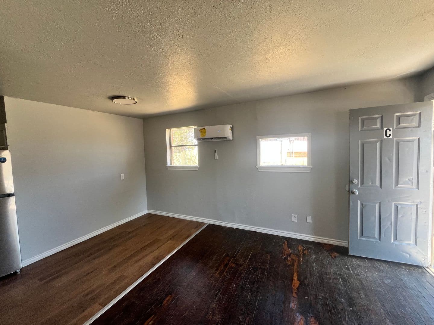 Lawton Condo: 2001 NW Baldwin Ave
