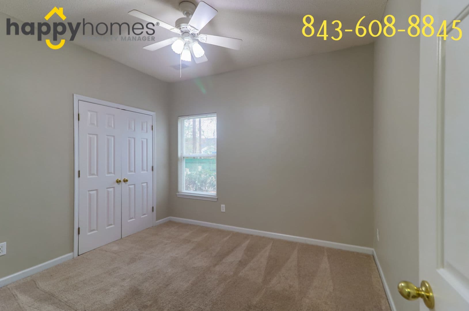 North Charleston House: 7896 Sabalridge Drive