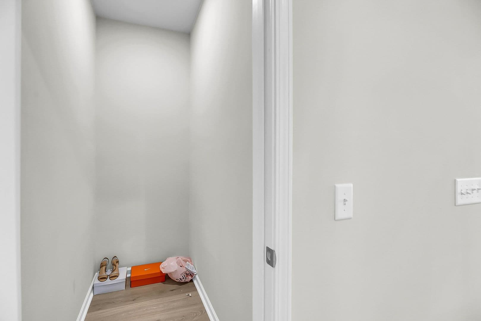 North Charleston House: 8713 Revival Road