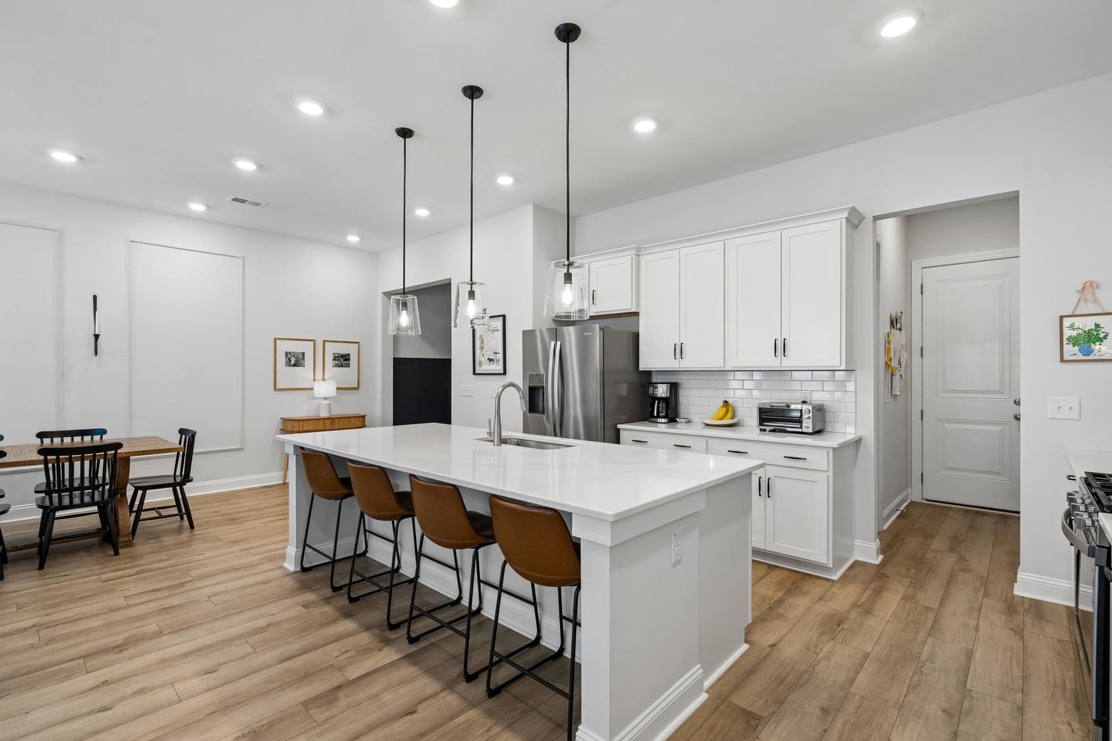 Mount Pleasant House: 3049 Emma Lane