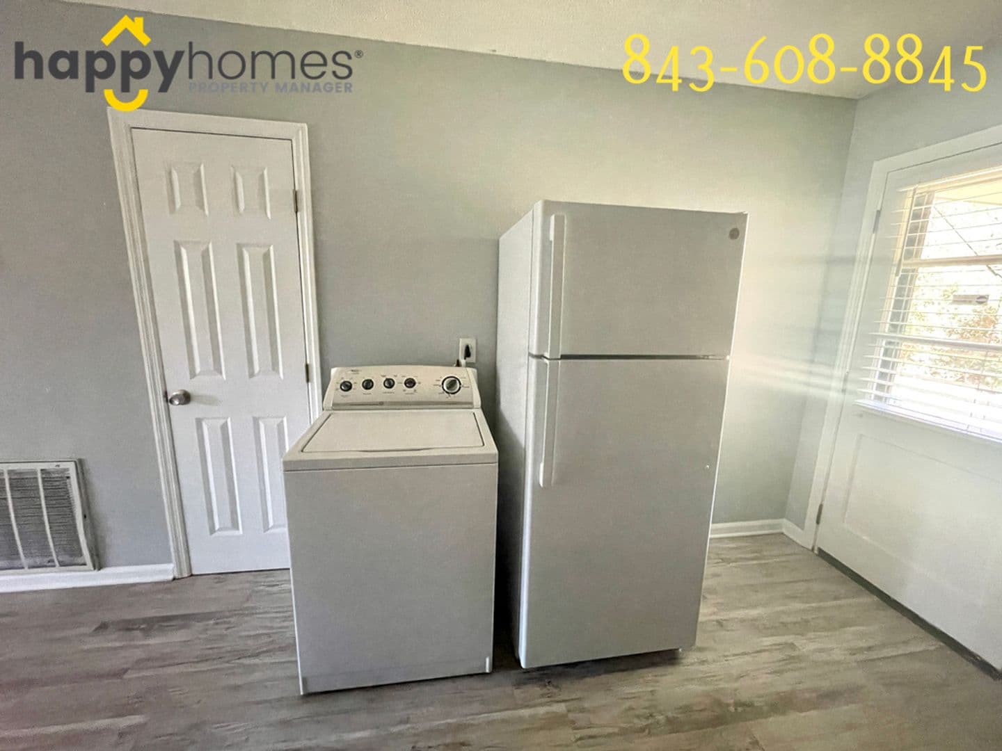 Charleston Apartment: 1559 Brookbank Avenue Unit A