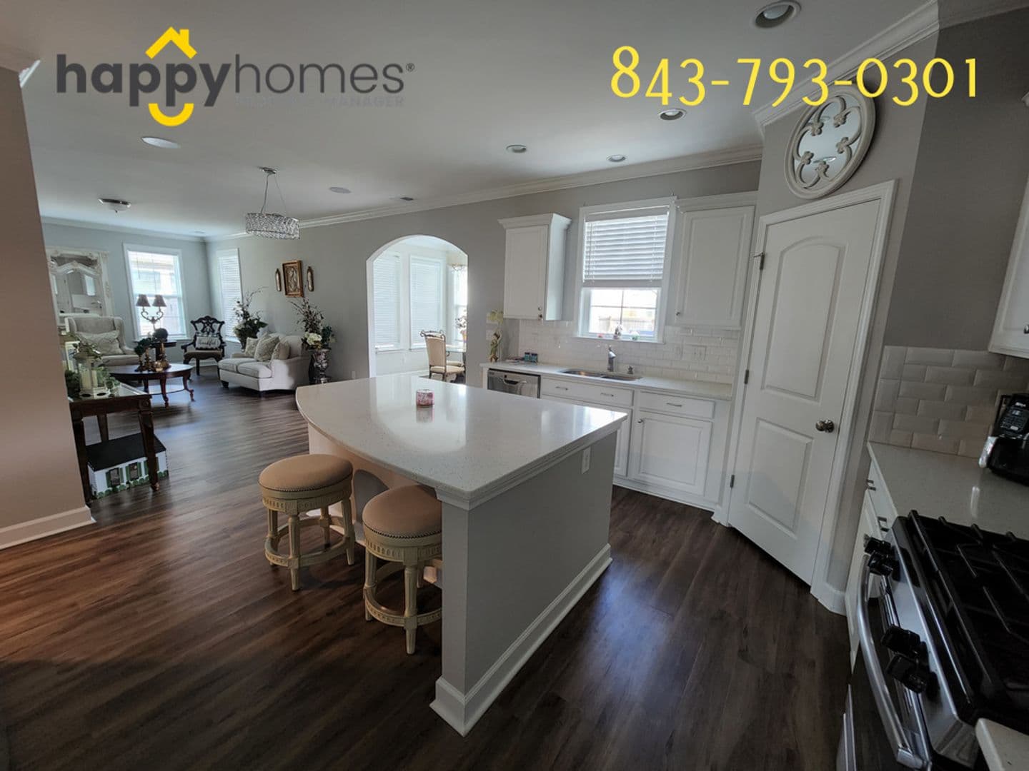 Summerville House: 123 Rouen Lane